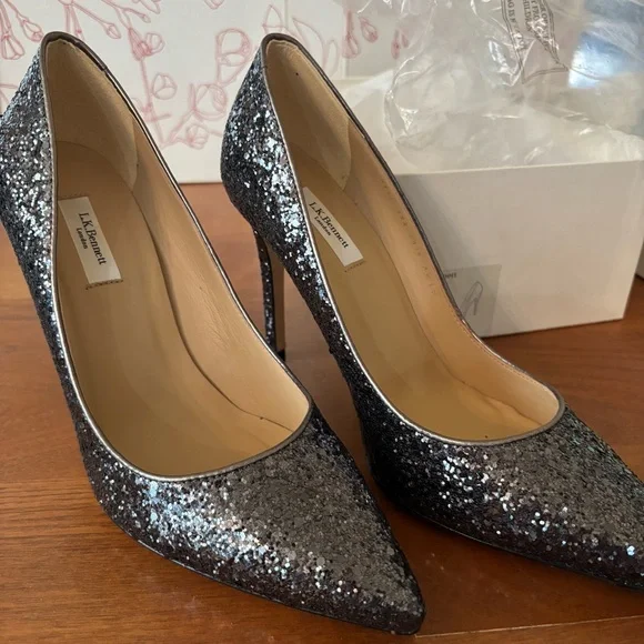 NWT LK Bennett Fern Glitter Metallic Sparkle Gray Court Heels Spain 39.5/US 9.5 - Picture 2 of 8